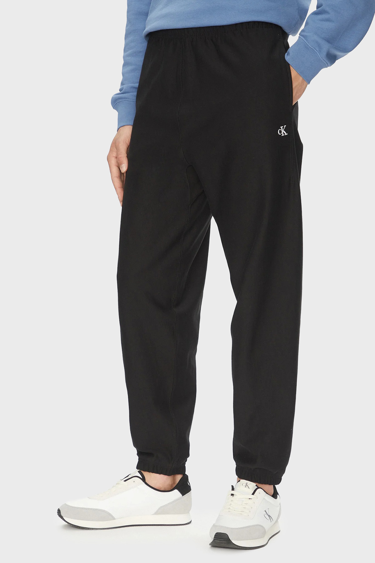 Calvin Klein Pamuklu Regular Fit Lastikli Bel Ribanalı Paça Jogger  LV04RC279GUB1 Erkek Pantolon LV04RC279G UB1 SİYAH