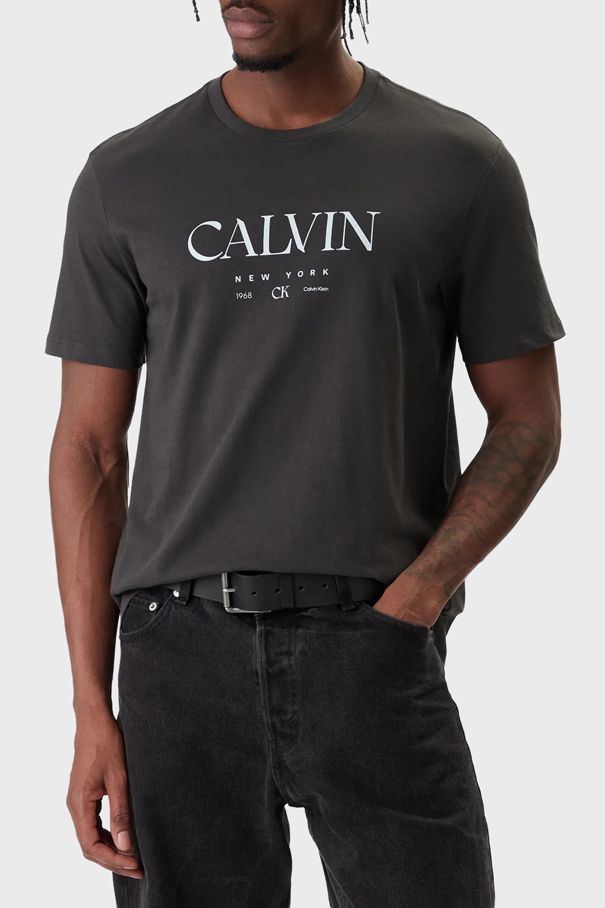 Calvin Klein Pamuklu Regular Fit logolu Bisiklet Yaka  LV04RE807G8MN Erkek T Shirt LV04RE807G 8MN ANTRASİT