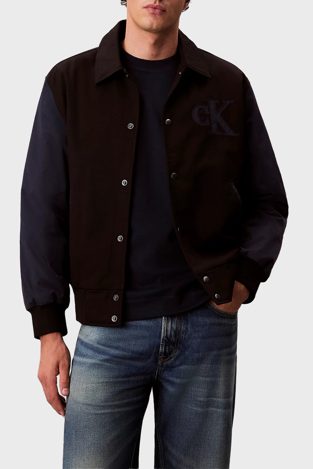 Calvin Klein Pamuklu Regular Fit Logolu Bomber  LV04RD400GUB1 Erkek Ceket LV04RD400G UB1 SİYAH