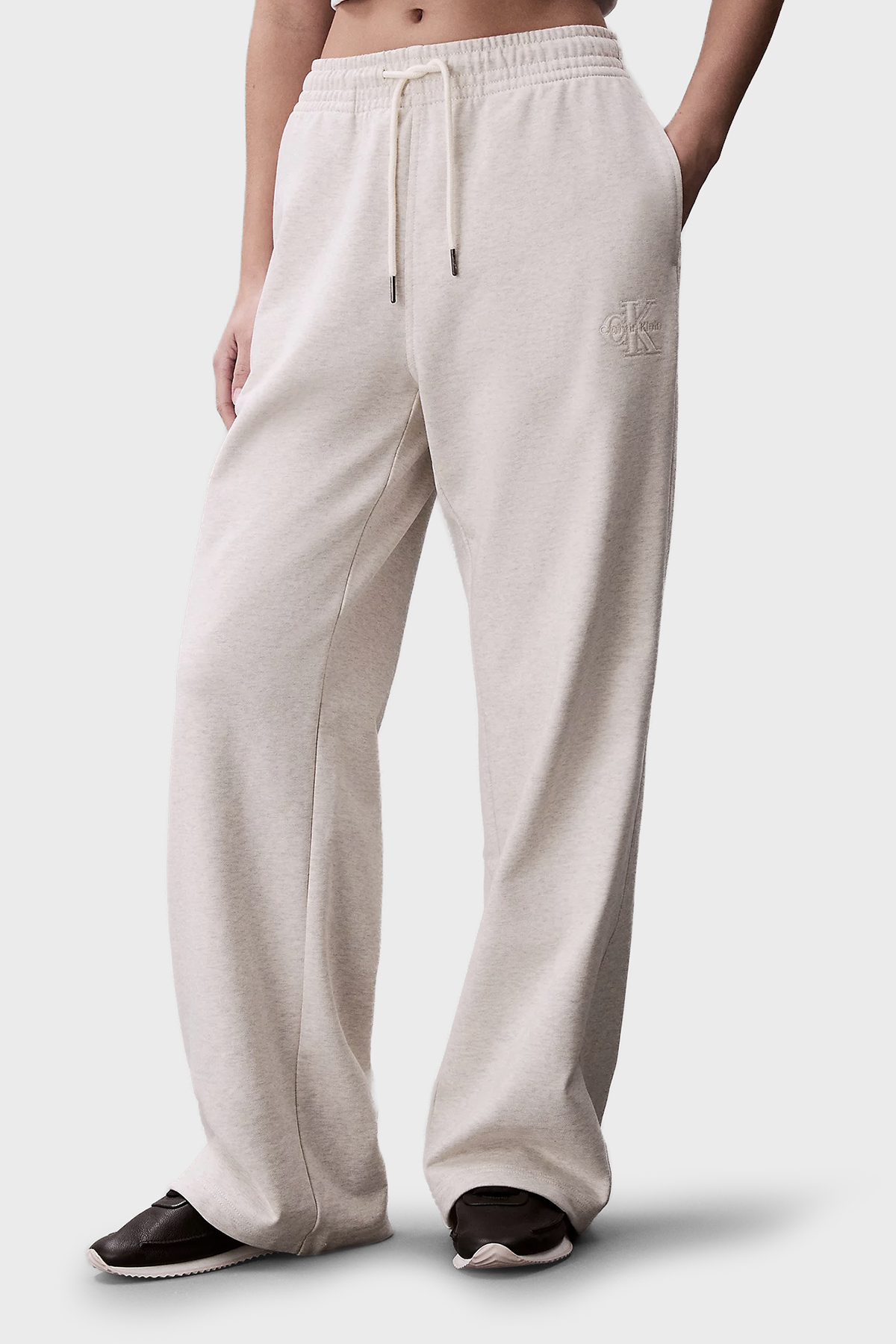 Calvin Klein Pamuklu Regular Fit Logolu Yüksek Bel  LV047F206GP4P Kadın Pantolon LV047F206G P4P GRİ