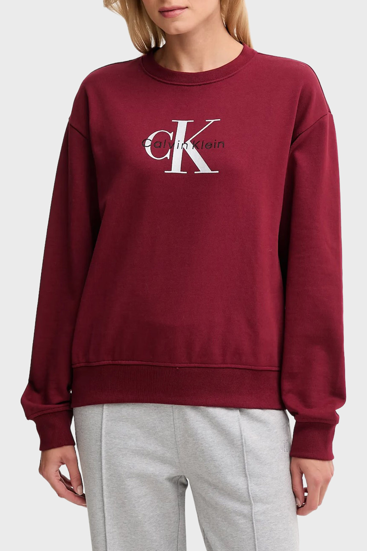 Calvin Klein Pamuklu Relaxed Fit Bisiklet Yaka Logolu  LV047B234GWCV Kadın Sweat LV047B234G WCV BORDO
