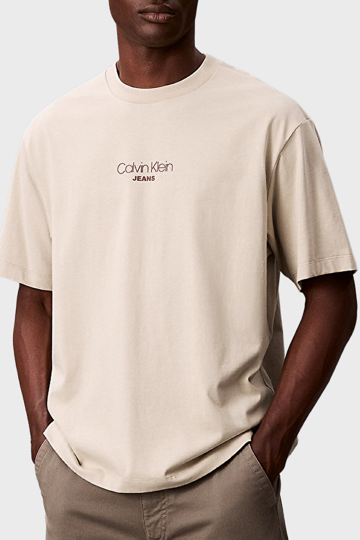 Calvin Klein Pamuklu Relaxed Fit Bisiklet Yaka Logolu  LV04RC851G2F2 Erkek T Shirt LV04RC851G 2F2 BEJ