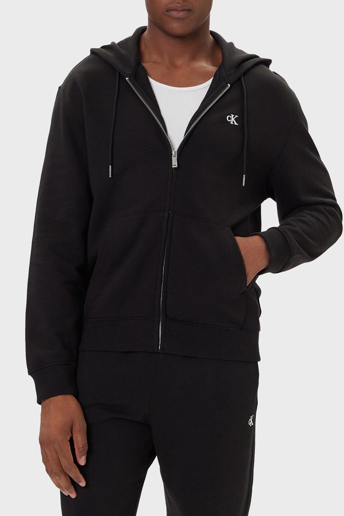 Calvin Klein Pamuklu Relaxed Fit Kapüşonlu Logolu Fermuarlı  LV04RD240GUB1 Erkek Sweat LV04RD240G UB1 SİYAH