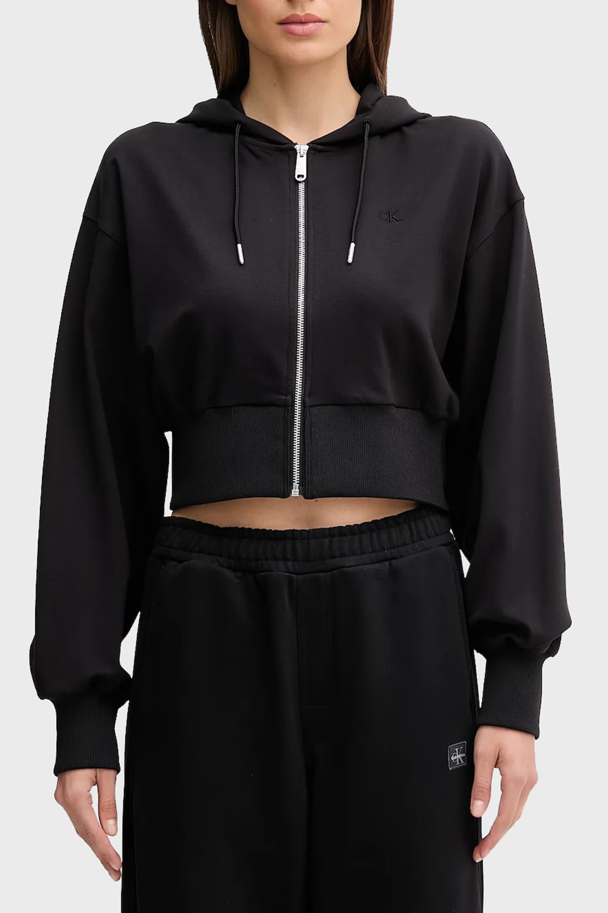 Calvin Klein Regular Fit Kapüşonlu Fermuarlı Logolu Crop  LV047C247GUB1 Kadın Sweat LV047C247G UB1 SİYAH