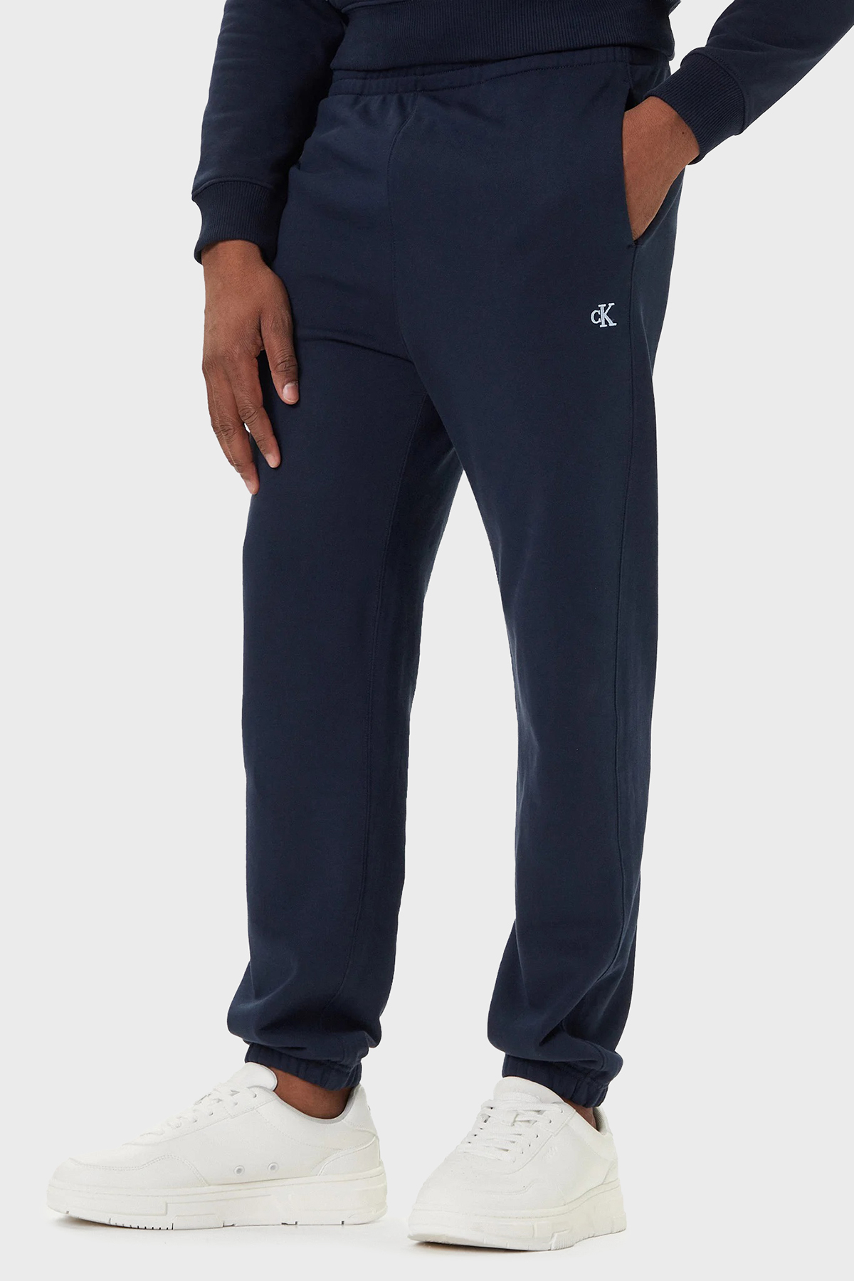 Calvin Klein Relaxed Fit Pamuklu Normal Bel Lastik Paça  LV04RD241G CEF Erkek Pantolon LV04RD241G CEF LACİVERT