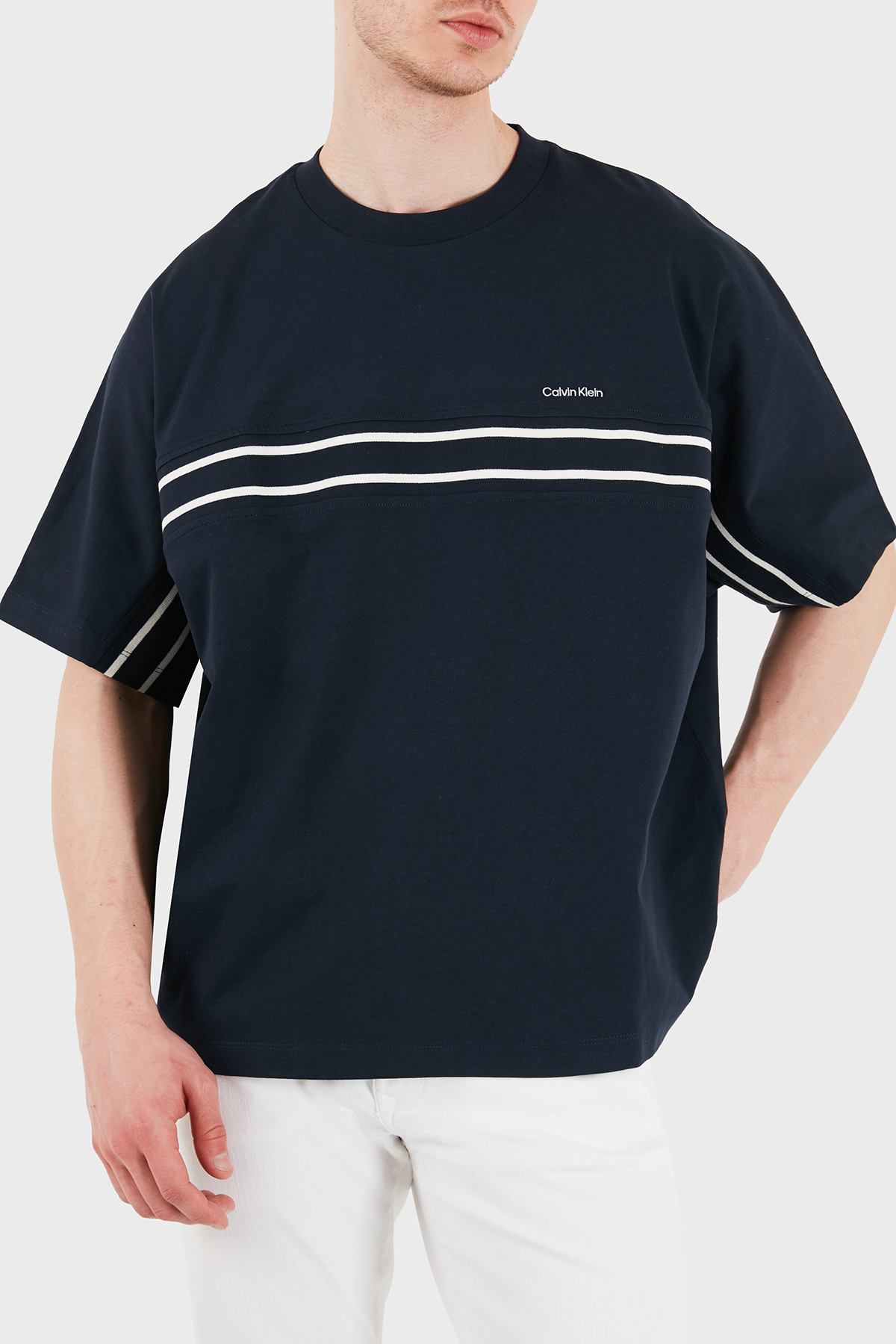 Calvin Klein Şerit Detaylı % 100 Pamuk Bisiklet Yaka  LV04RE222GCEF Erkek T Shirt LV04RE222G CEF LACİVERT