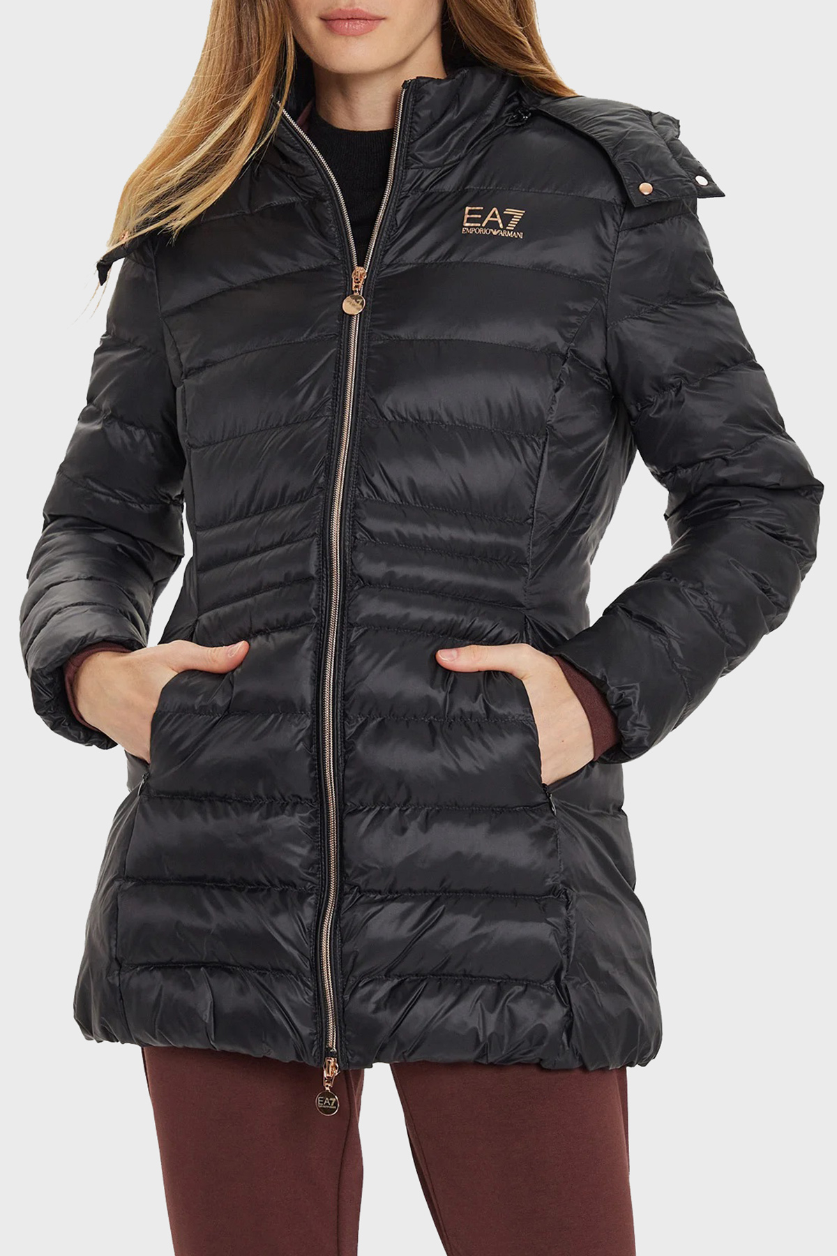 EA7 Kapitoneli Regular Fit Çıkarılabilir Kapüşonlu Şişme Kadın Mont 6DTK01 TN88Z 0210 SİYAH