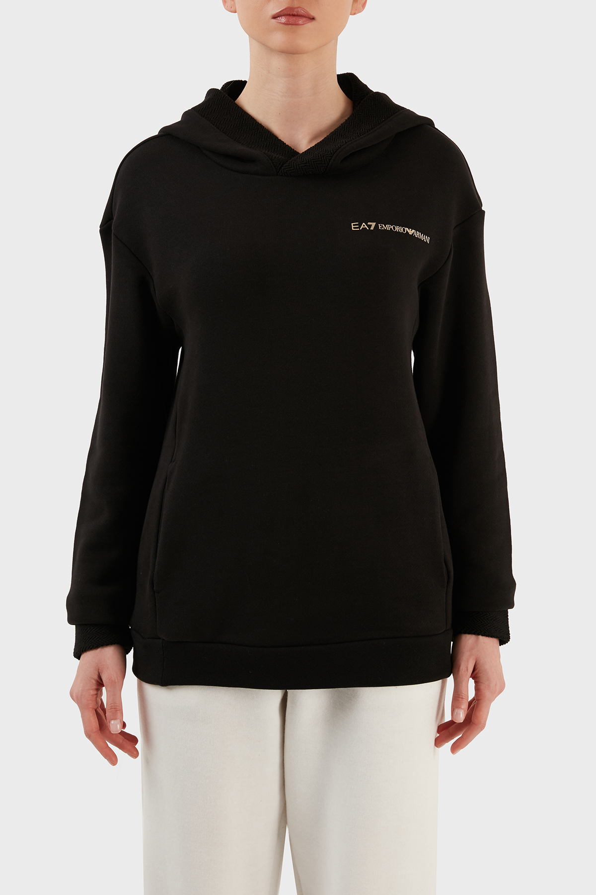 EA7 Logolu Regular Fit Kapüşonlu % 100 Pamuk Kalın Kışlık Kadın Sweat 6LTM13 TJGDZ 1200 SİYAH