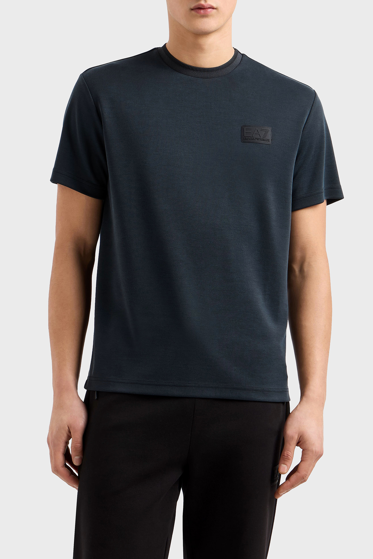 EA7 Logolu Regular Fit Sıfır Yaka Erkek T Shirt 7M000089 AF13862 UC001 SİYAH