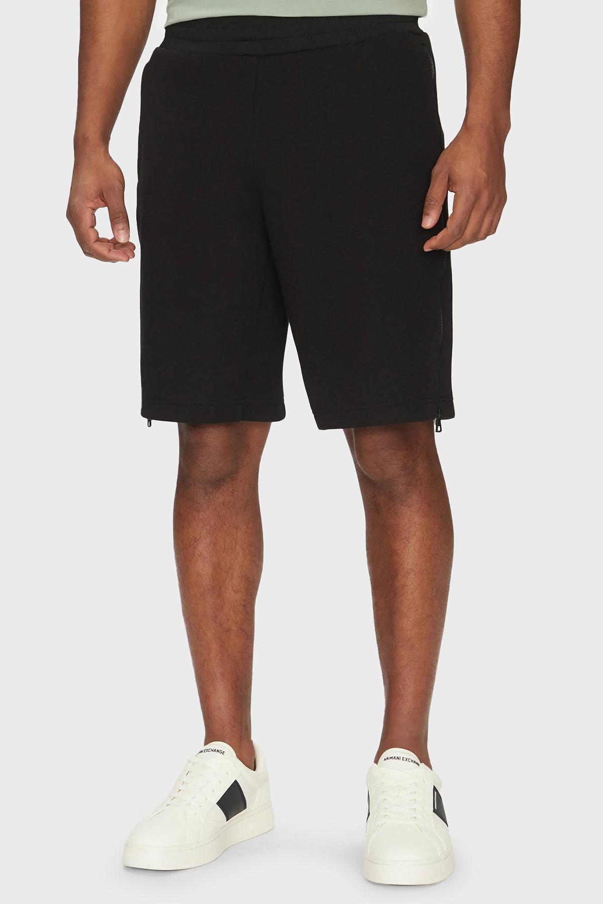 EA7 Pamuk Karışımlı Regular Fit Logolu Fermuar Detaylı Erkek Short 7M000143 AF13538 UC001 SİYAH