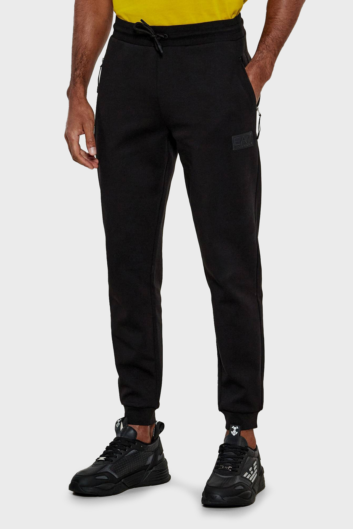 EA7 Pamuklu Regular Fit Normal Bel Ribanalı Paça Jogger Erkek Pantolon 7M000097 AF12116 UC001 SİYAH