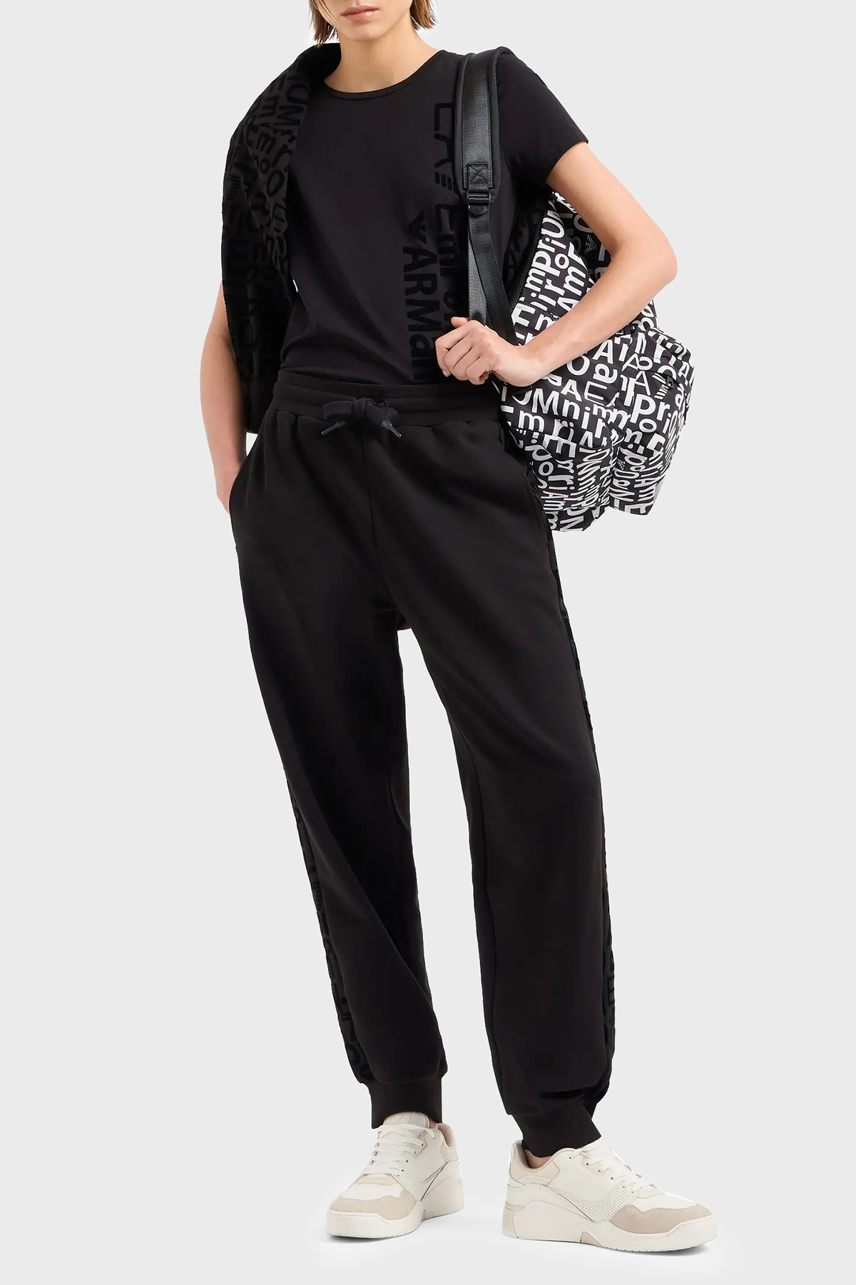 EA7 Pamuklu Relaxed Fit Jogger Kadın Pantolon 7W000008 AF10195 UC001 SİYAH