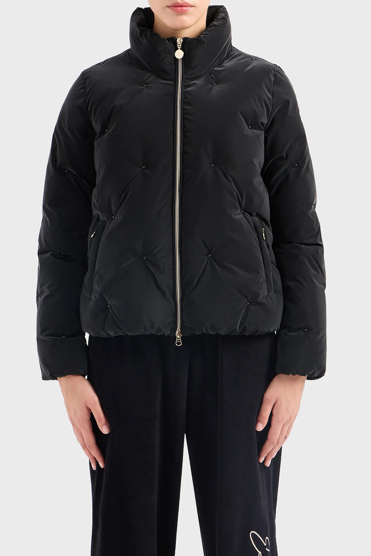 EA7 Gizli Kapüşonlu Dik Yaka Regular Fit Şişme Kadın Mont 6RTB34 TNDMZ 1200 SİYAH