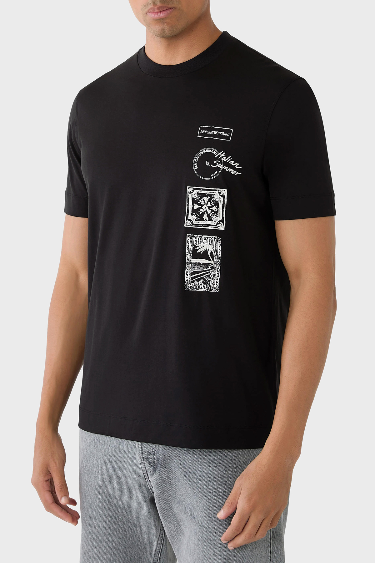 Emporio Armani % 100 Pamuk Regular Fit Bisiklet Yaka Baskılı Erkek T Shirt EM004994 AF24470 UC001 SİYAH