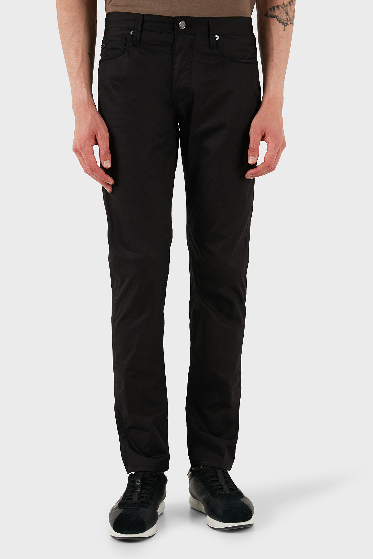 Emporio Armani % 100 Pamuk Regular Fit Normal Bel Düz Paça Erkek Pantolon EM000668 AF14253 UC001 SİYAH