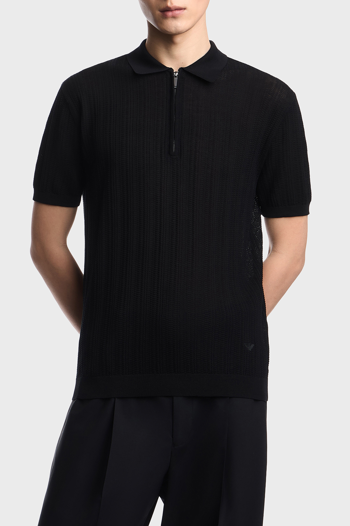 Emporio Armani % 100 Pamuk Relaxed Fit Fermuarlı Erkek Polo Yaka Kazak EM004305 AF23761 UC001 SİYAH