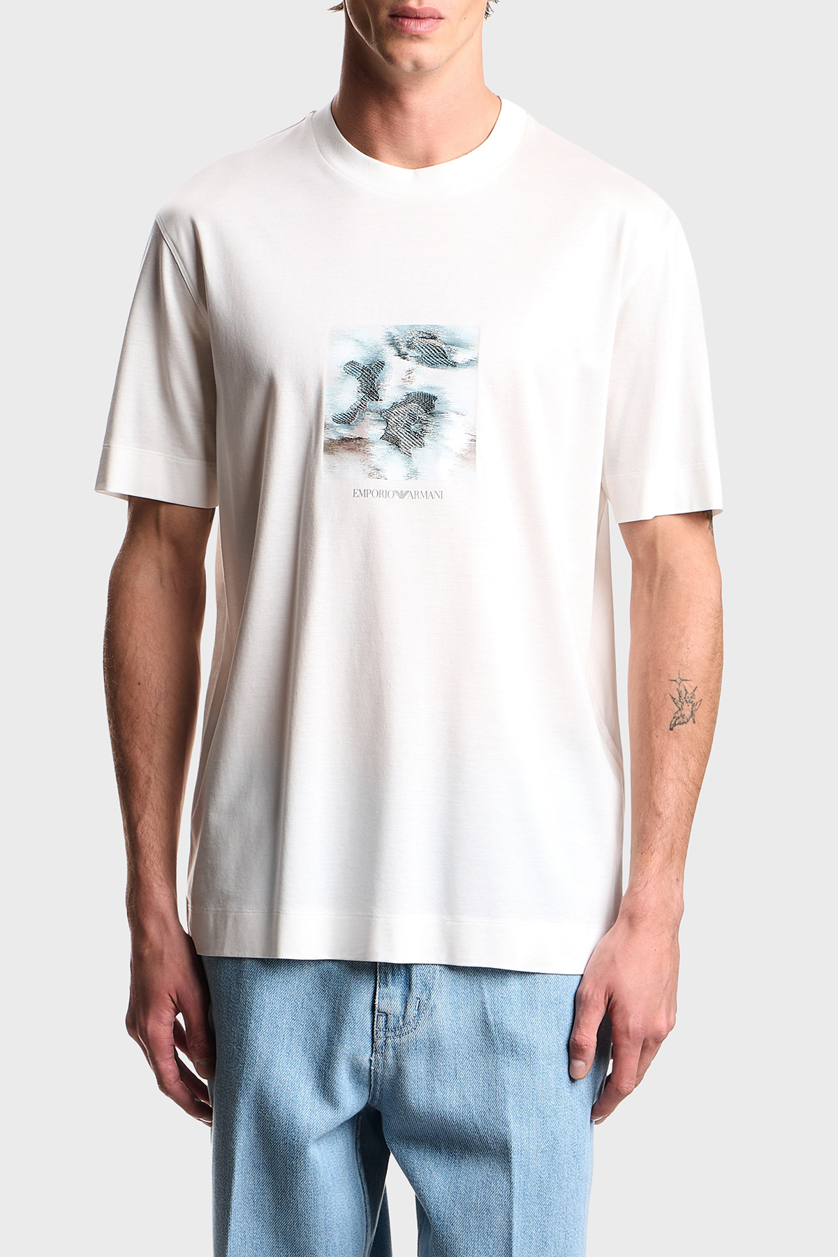 Emporio Armani Baskılı Pamuk Karışımlı Regular Fit Bisiklet Yaka Erkek T Shirt EM005272 AF10017 U0003 BEYAZ