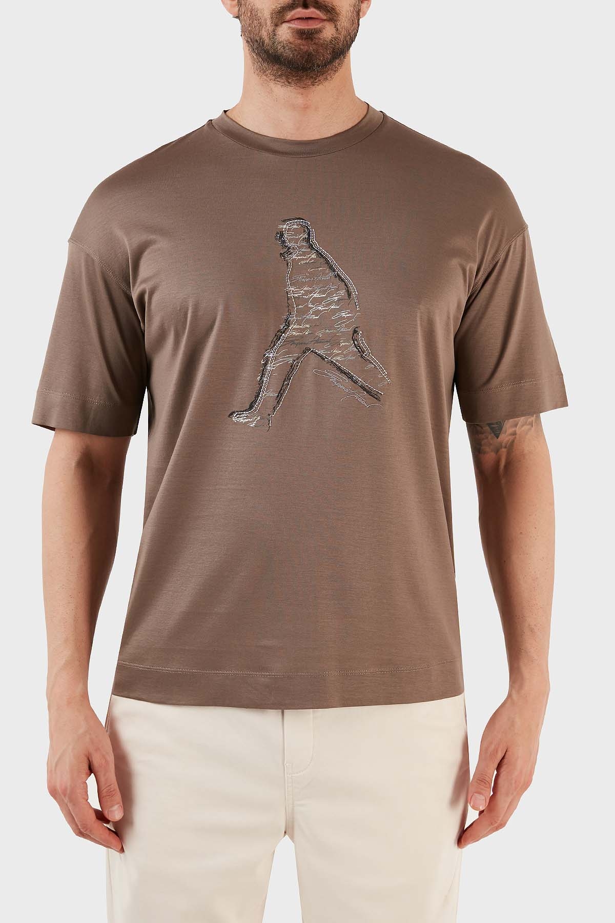 Emporio Armani Baskılı Pamuklu Regular Fit Bisiklet Yaka Erkek T Shirt 3R1TT9 1JUVZ 0440 TOPRAK