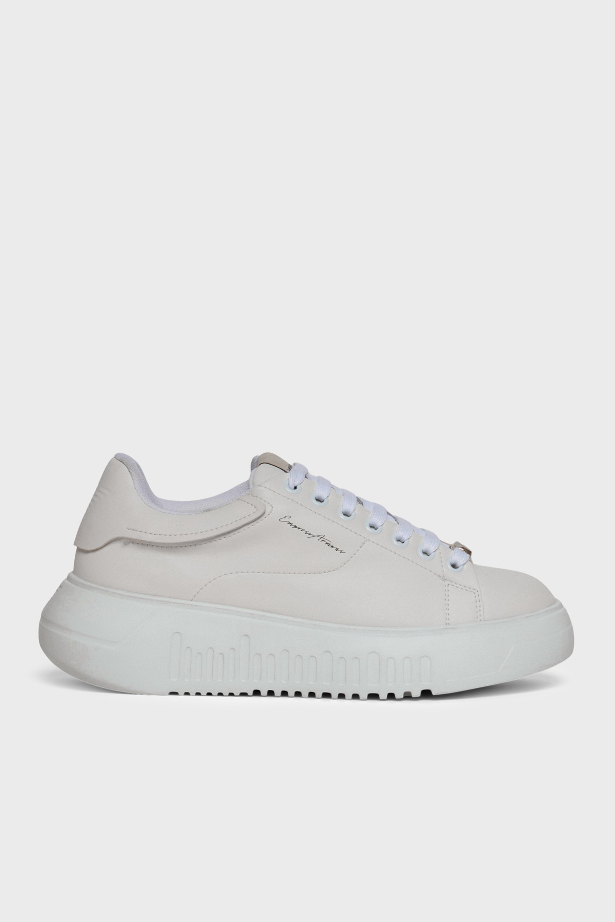 Emporio Armani Deri Karışımlı Logolu Sneaker Kadın Ayakkabı EW004804 AF24783 U0012 EKRU