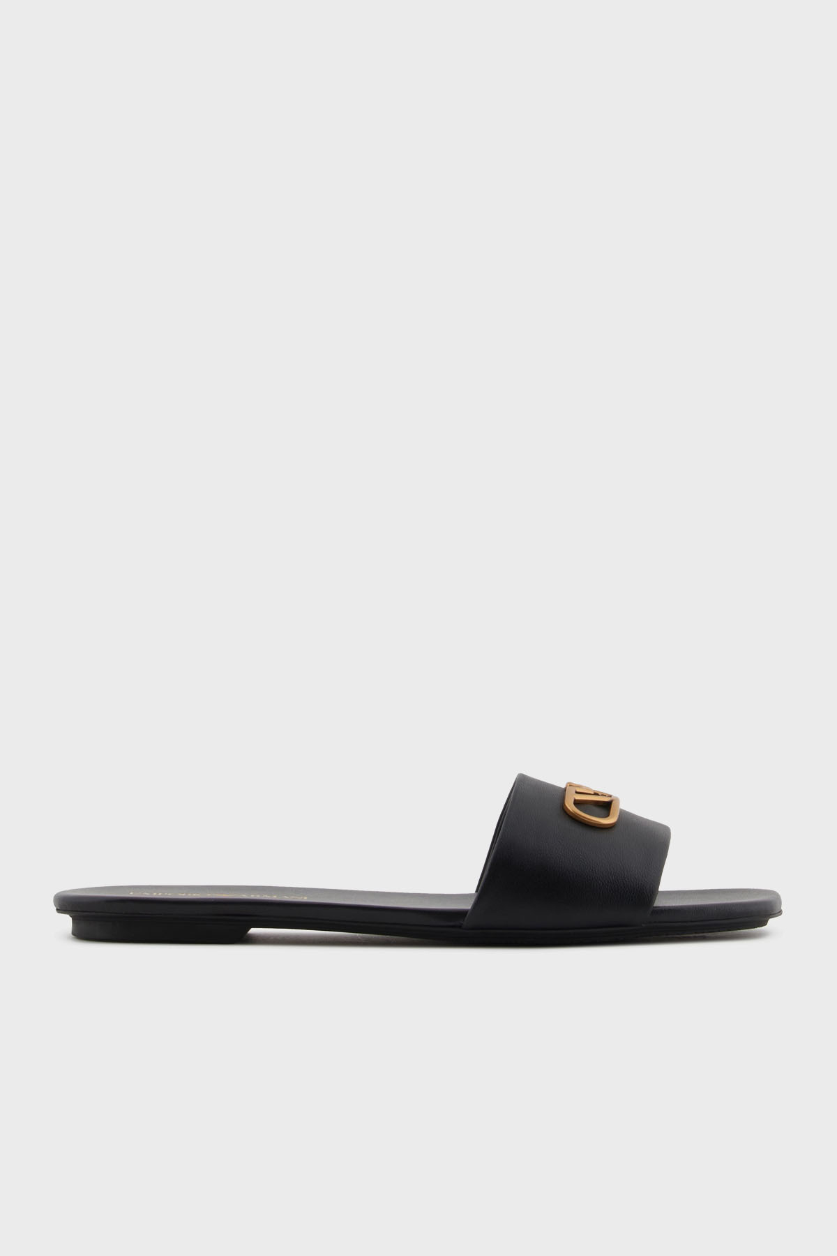 Emporio Armani Deri Logolu Kadın Terlik X3P846 XF271 00002 SİYAH