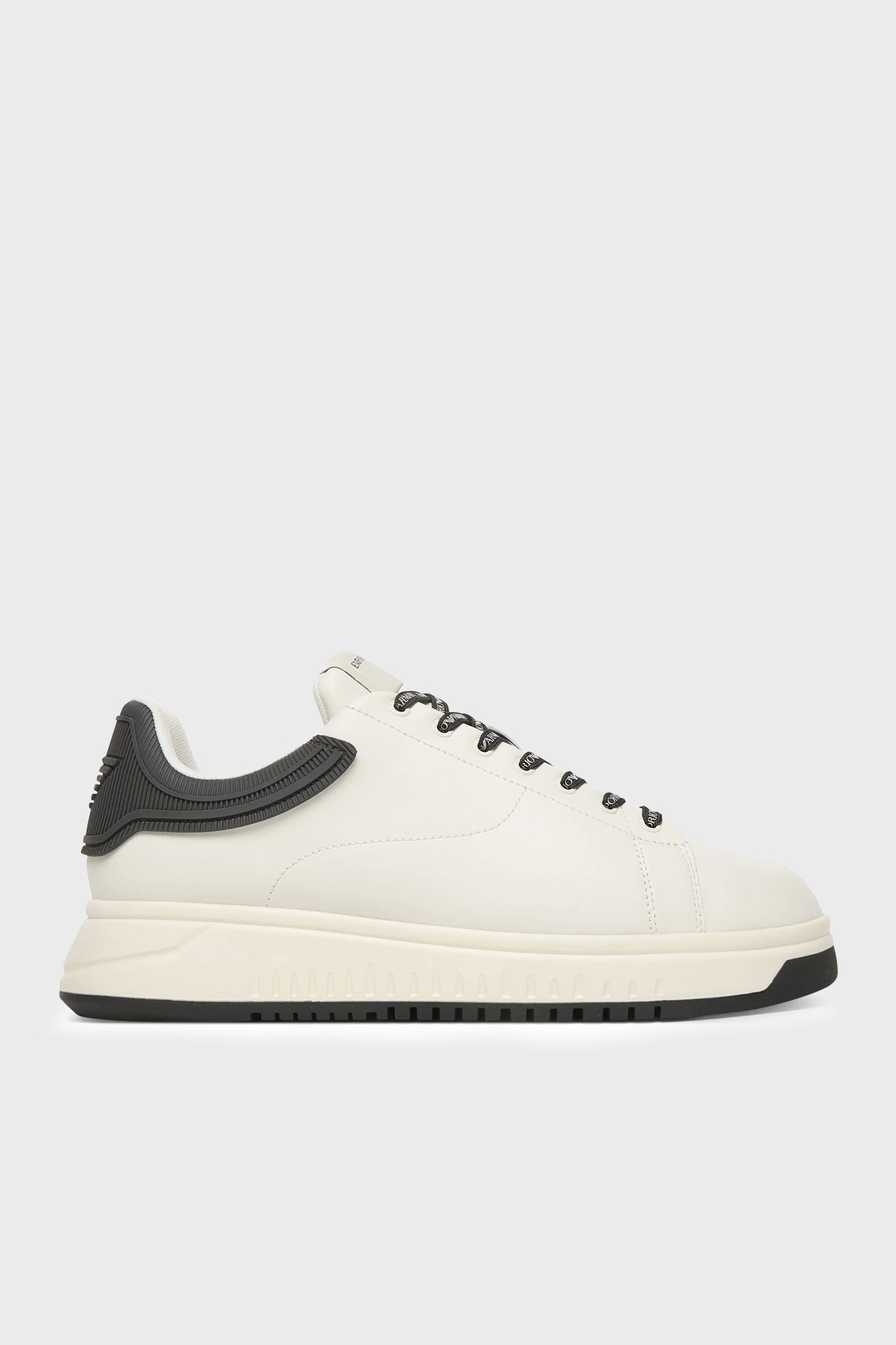 Emporio Armani Deri Logolu Sneaker Erkek Ayakkabı EM003663 AF18212 M0364 BEYAZ