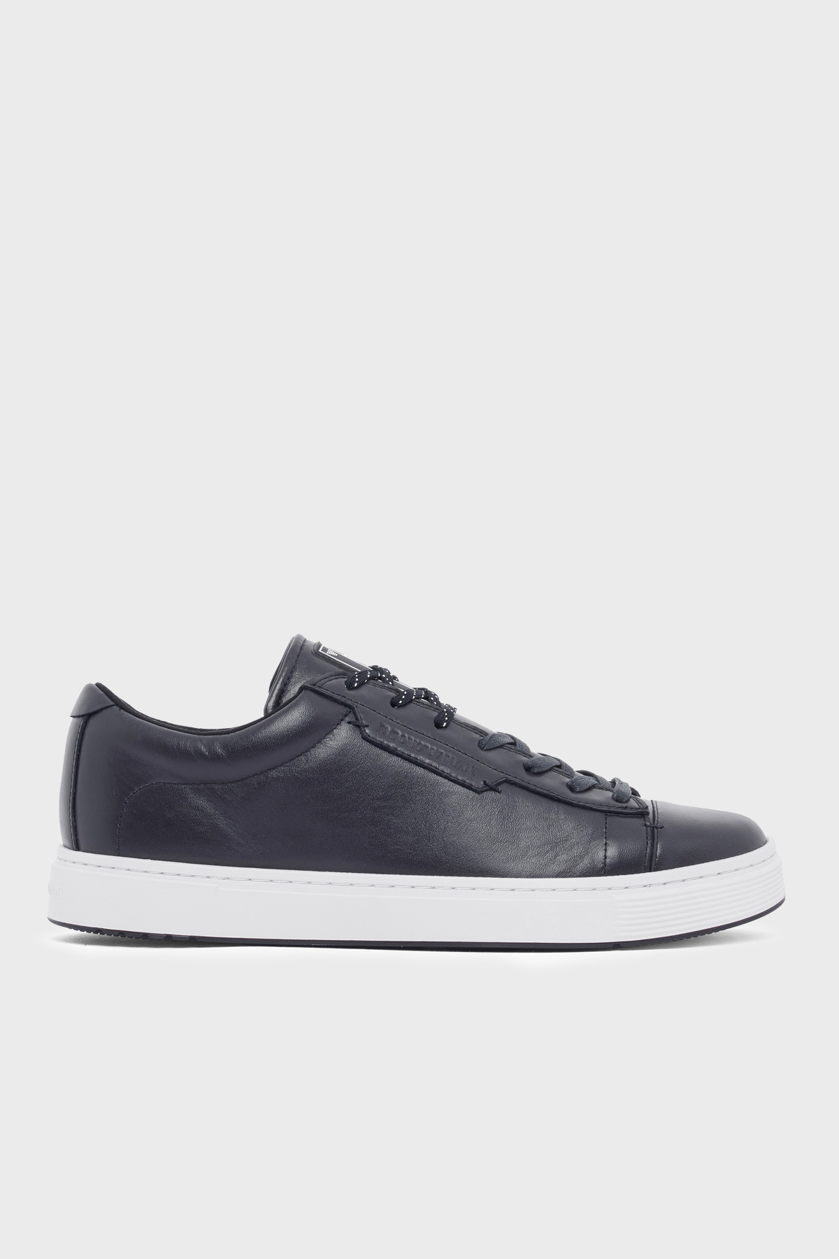 Emporio Armani Deri Logolu Sneaker Erkek Ayakkabı EM005292 AF24320 U8139 LACİVERT