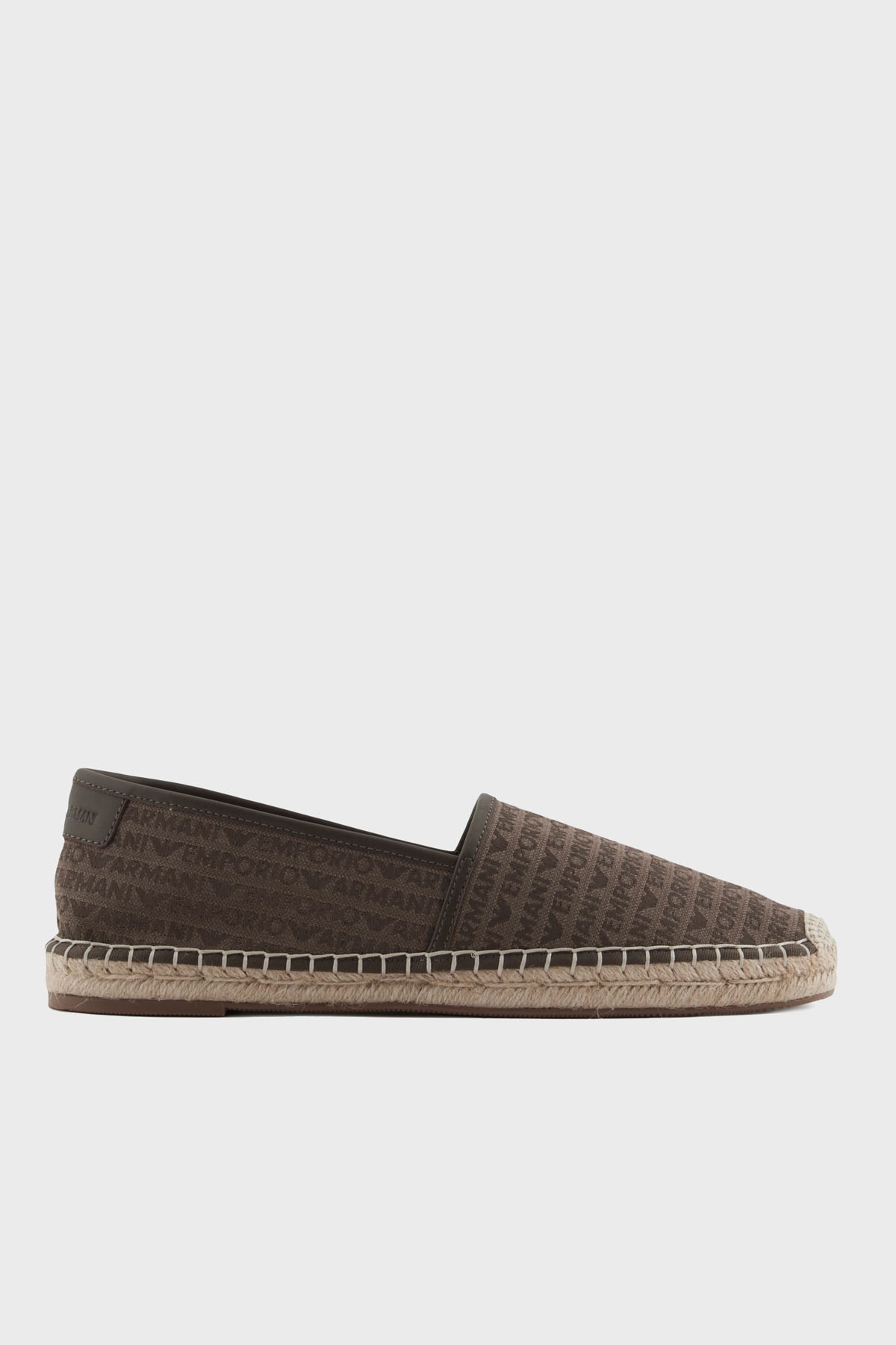 Emporio Armani Deri Tamamı Logolu Erkek Espadril X4S030 XR338 U582 KOYU KAHVE