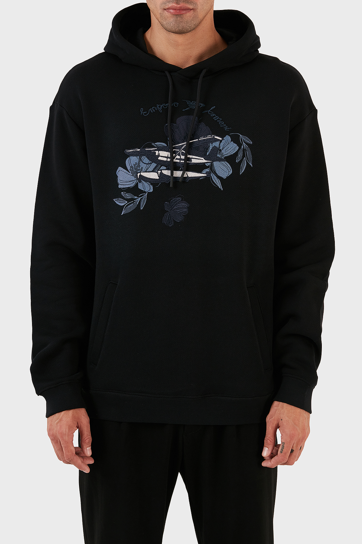 Emporio Armani Desenli Kanguru Cepli % 100 Pamuk Kapüşonlu Relaxed Fit Erkek Sweat 6R1M8P 1J7DZ 0041 SİYAH
