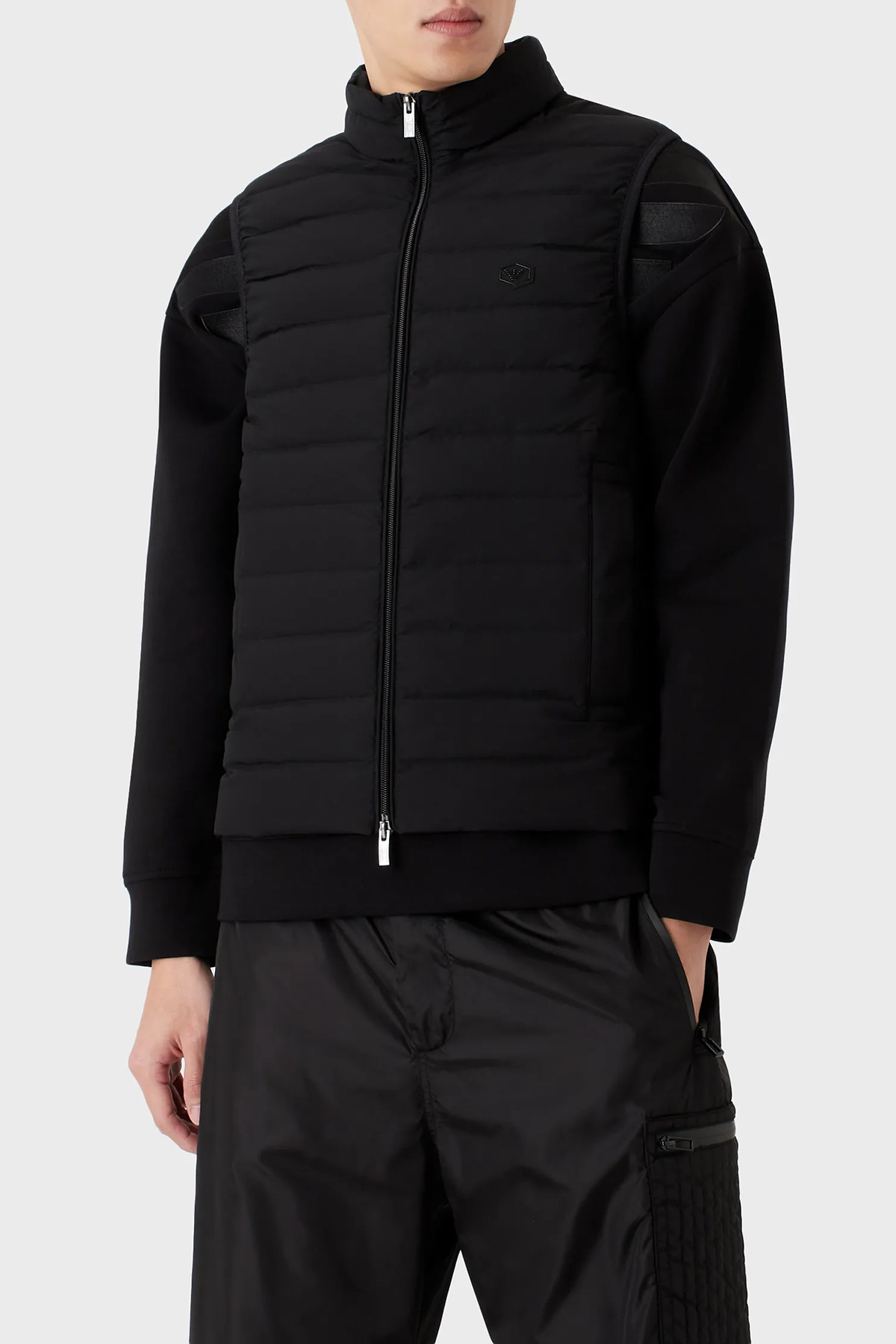 Emporio Armani Suya ve Soğuğa Karşı Dayanıklı Dik Yaka Slim Fit Şişme Erkek Yelek 8N1BQ1 1NLRZ 0999 SİYAH