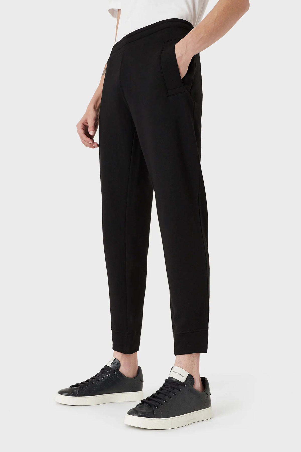 Emporio Armani Elastik Bel Relaxed Fit Cepli Erkek Pantolon 8N1PS9 1JRIZ 0999 SİYAH