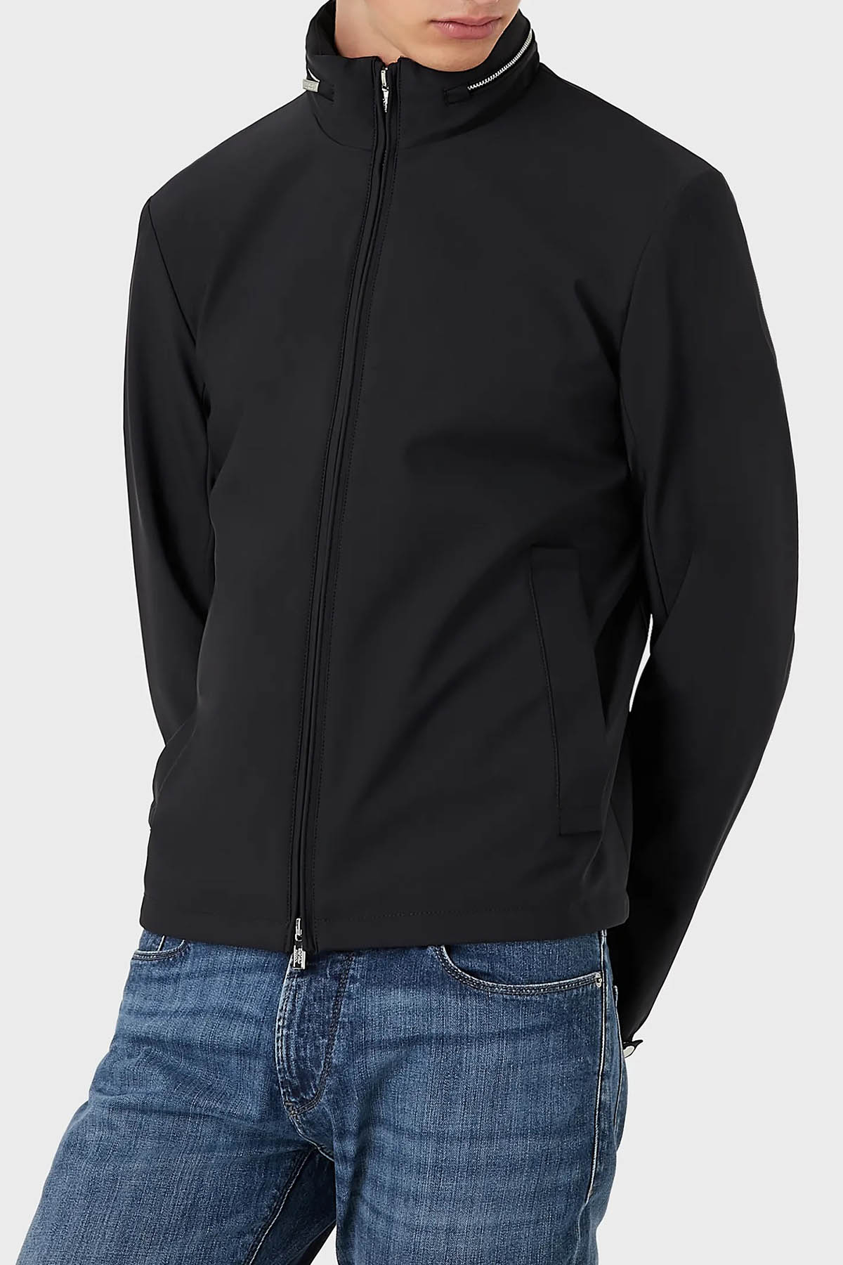 Emporio Armani Fermuarlı Rüzgar Geçirmez Dik Yaka Regular Fit Erkek Mont 8N1BD2 1NZAZ 0920 LACİVERT