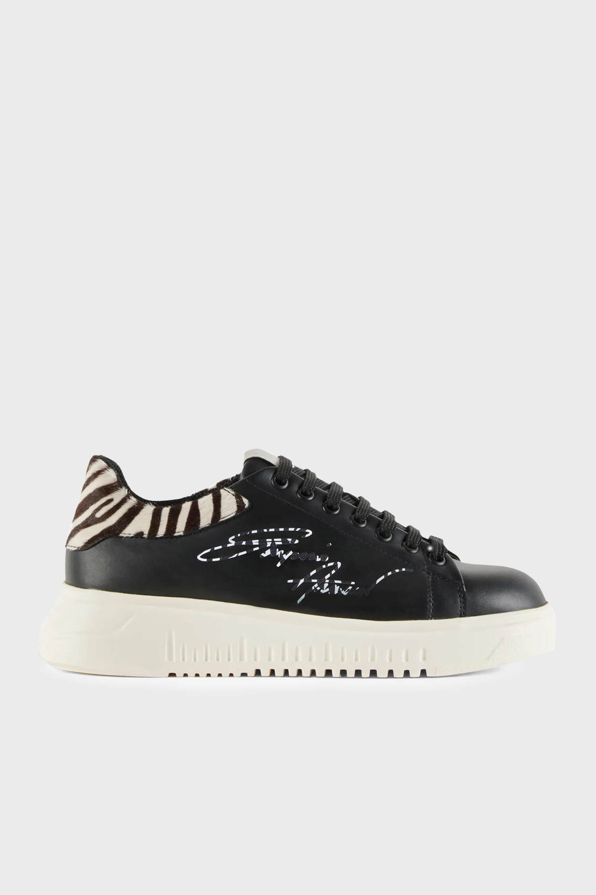Emporio Armani Hakiki Deri Sneaker Kadın Ayakkabı X3X024 XN388 R298 SİYAH