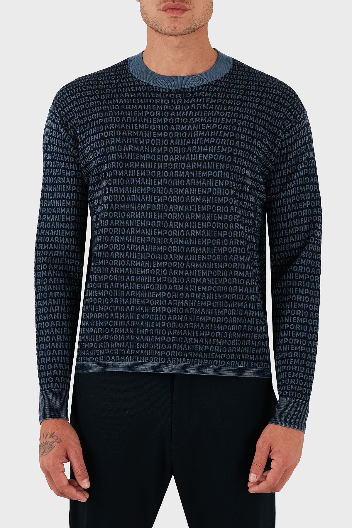 Emporio Armani Jakarlı Logo Baskılı % 100 Yün Bisiklet Yaka Erkek Kazak EM002630 AF14199 FB077 LACİVERT