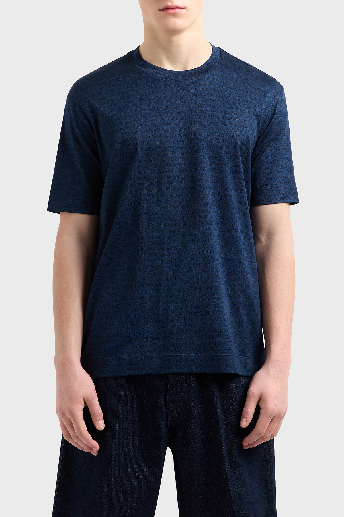 Emporio Armani Jakarlı Logo Baskılı Regular Fit Bisiklet Yaka Erkek T Shirt EM000787 AF12916 FB224 LACİVERT