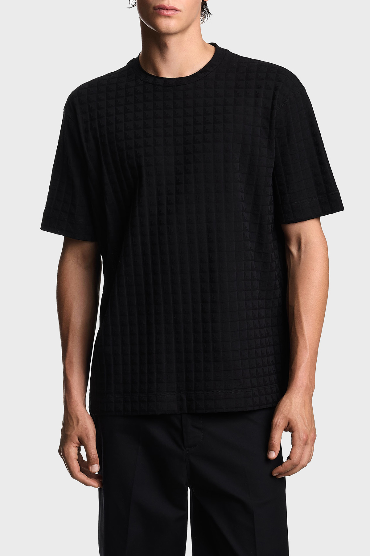 Emporio Armani Jakarlı Pamuklu Regular Fit Bisiklet Yaka Erkek T Shirt EM002967 AF10762 FC230 SİYAH