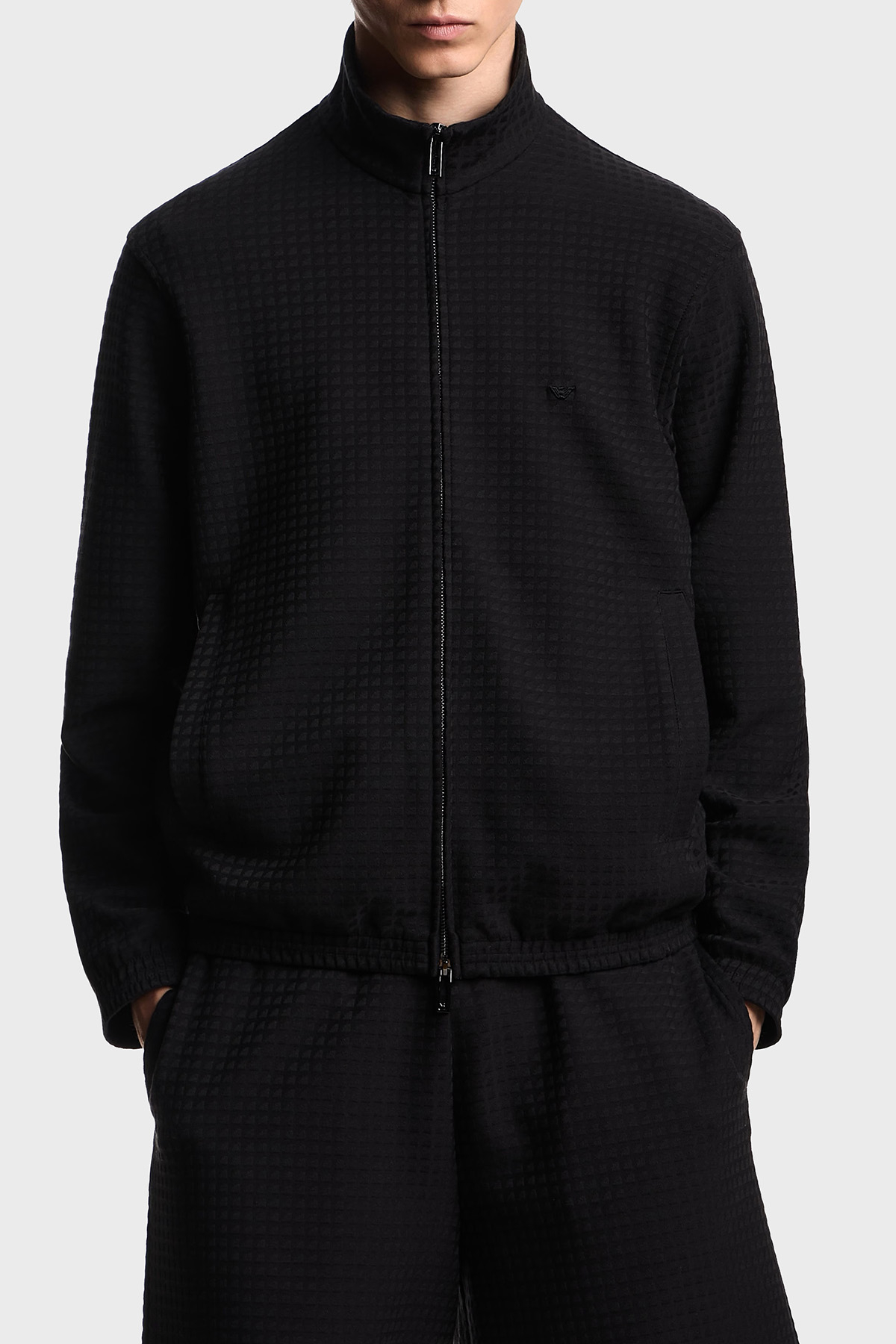 Emporio Armani Jakarlı Pamuklu Regular Fit Dik Yaka Fermuarlı Erkek Sweat EM003444 AF13700 FC231 SİYAH
