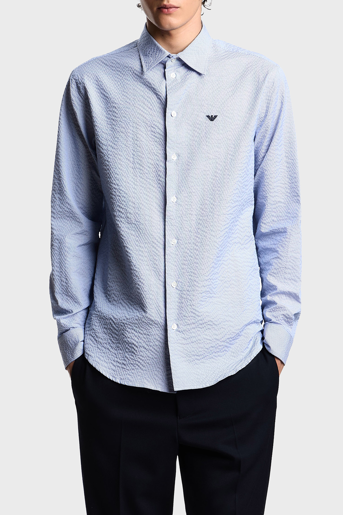 Emporio Armani Jakarlı Pamuklu Regular Fit Klasik Yaka Erkek Gömlek EM000099 TE16993 F9026 AÇIK MAVİ