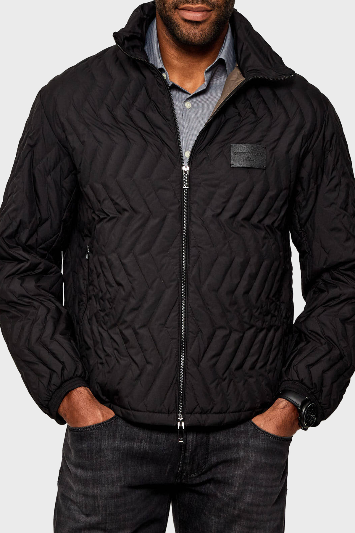 Emporio Armani Kapitoneli Kuş Tüyü Dolgulu Dik Yaka Şişme Erkek Mont EM003415 AF18231 UC001 SİYAH