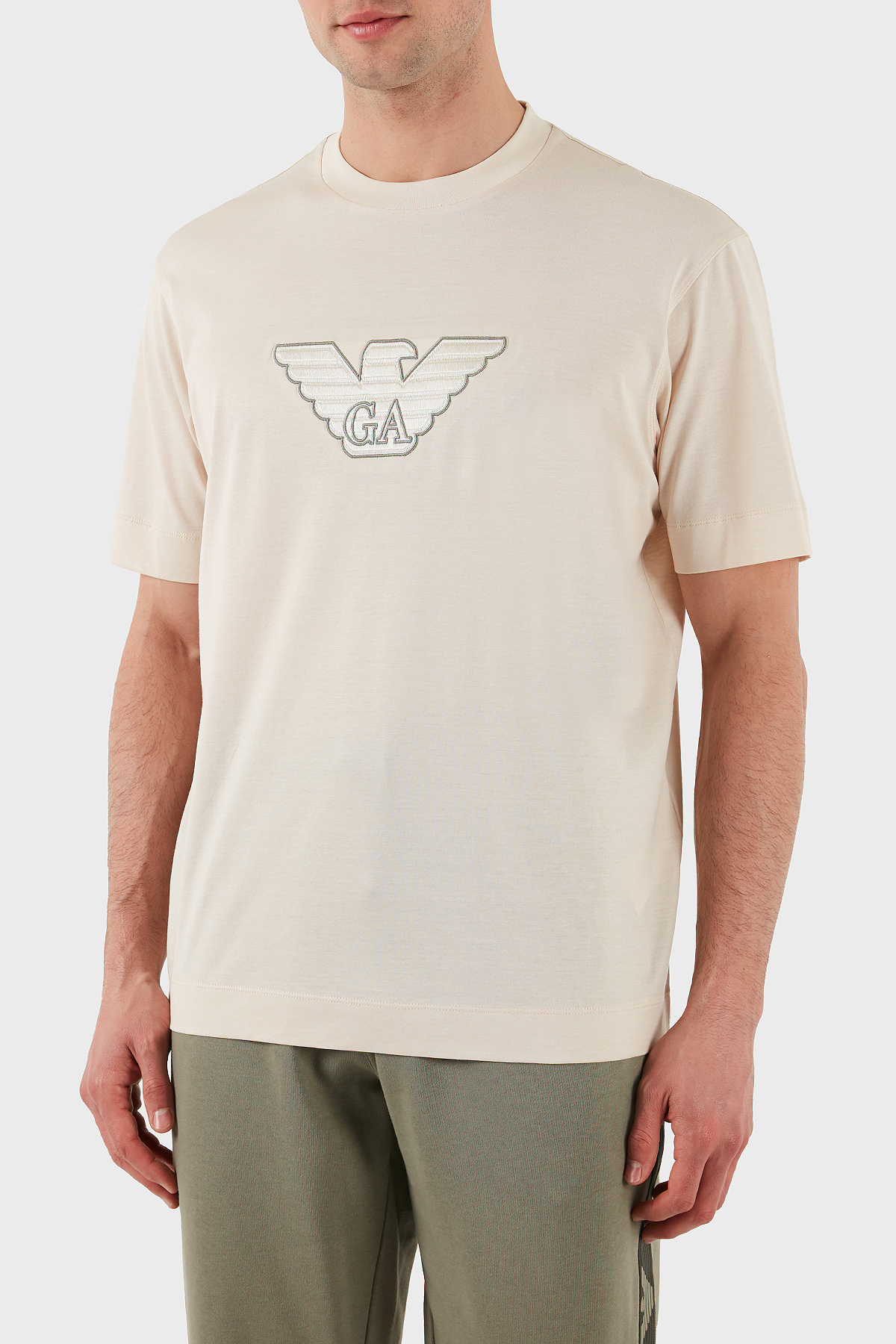 Emporio Armani Logo İşlemeli Regular Fit Pamuklu Bisiklet Yaka Erkek T Shirt EM001033 AF10017 M1089 EKRU