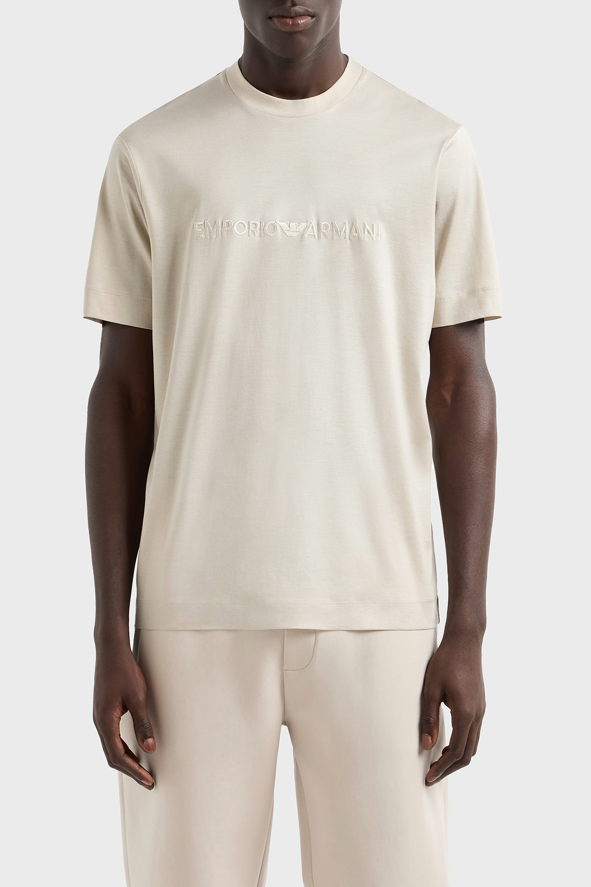 Emporio Armani Logo Nakışlı Pamuklu Regular Fit Bisiklet Yaka Erkek T Shirt EM001070 AF13747 U1098 BEJ