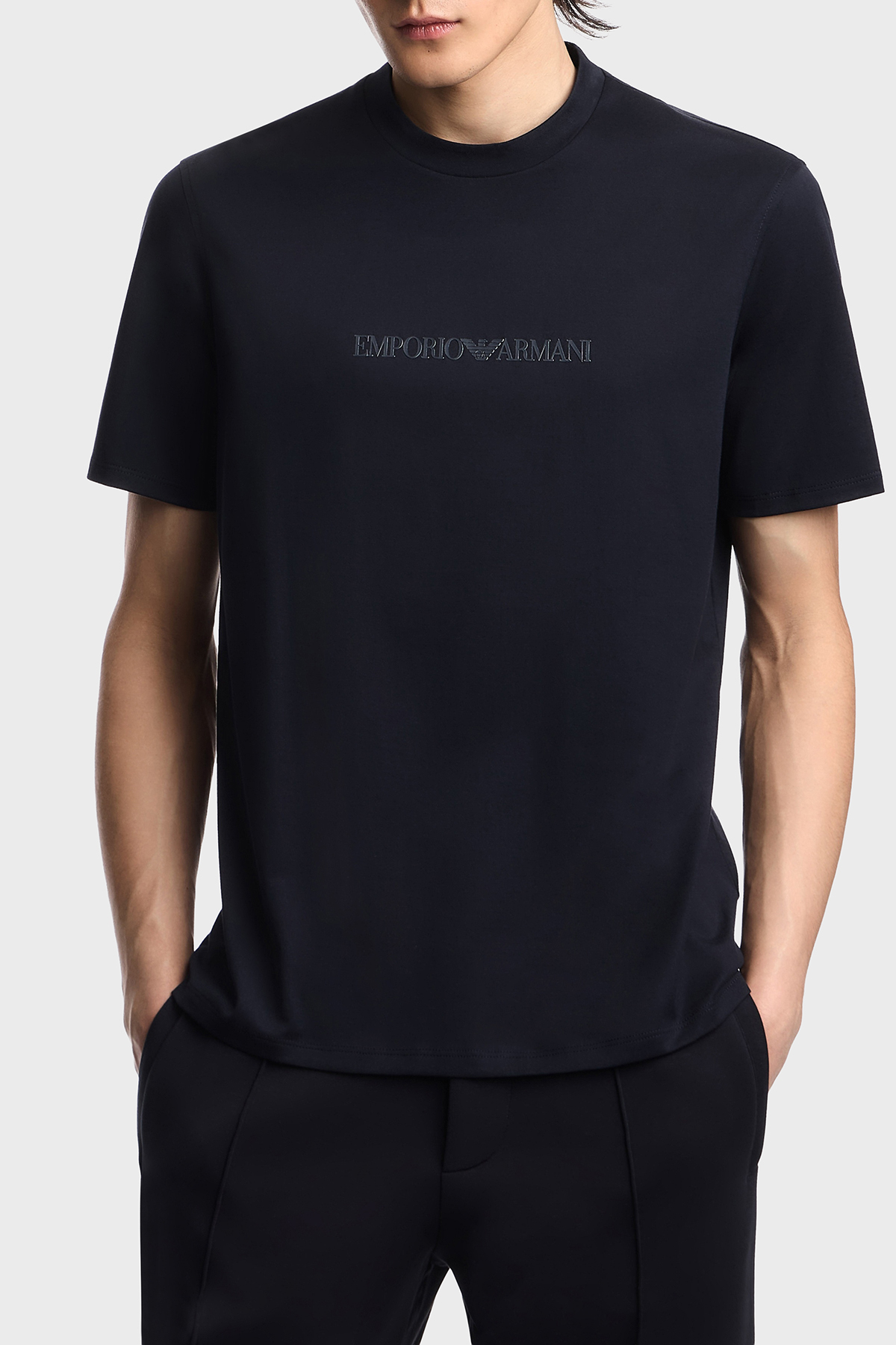 Emporio Armani Logolu % 100 Pamuk Regular Fit Bisiklet Yaka Erkek T Shirt EM004583 AF13669 MB563 LACİVERT