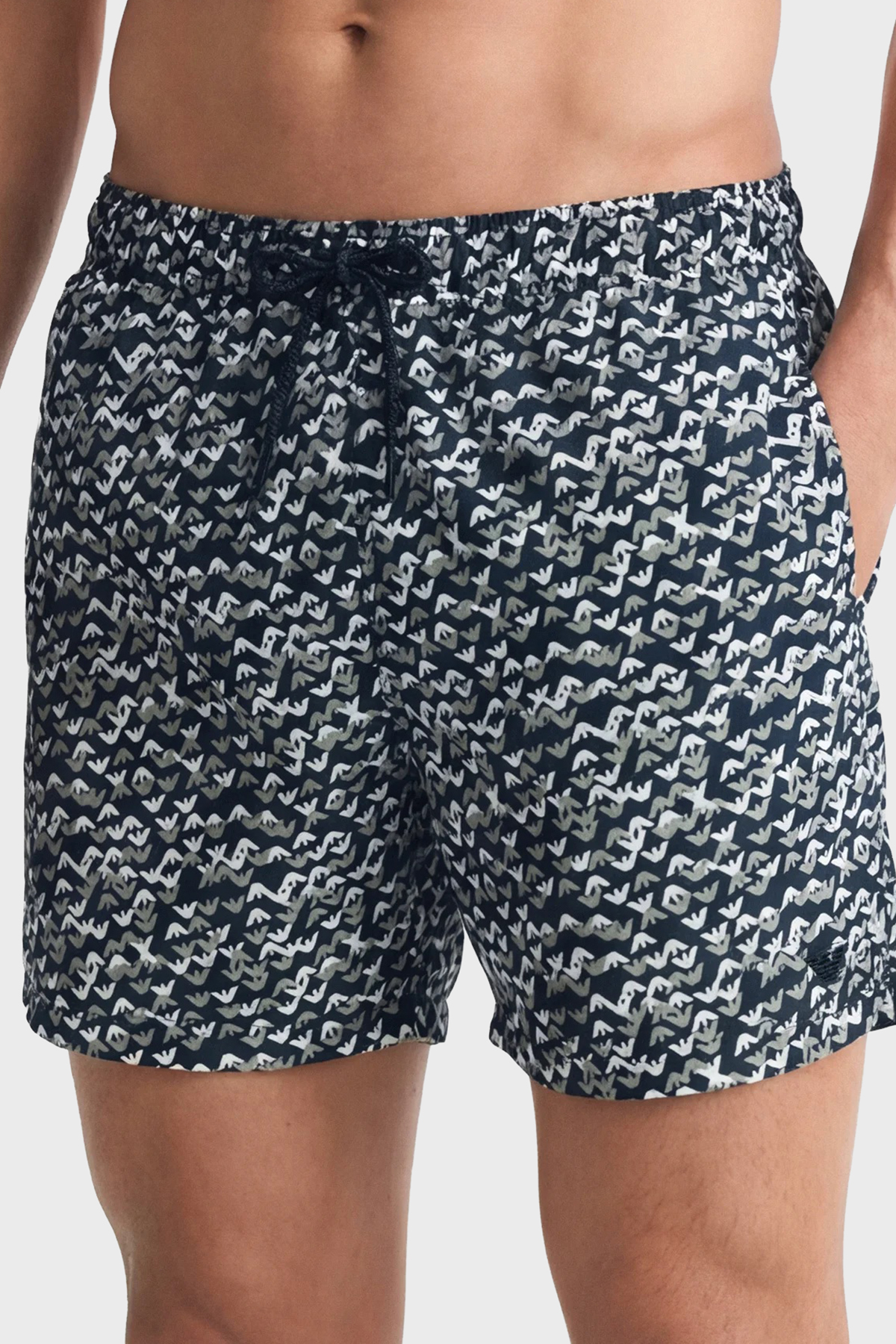 Emporio Armani Logolu Erkek Mayo Short EM000583 AF20440 FB356 LACİVERT