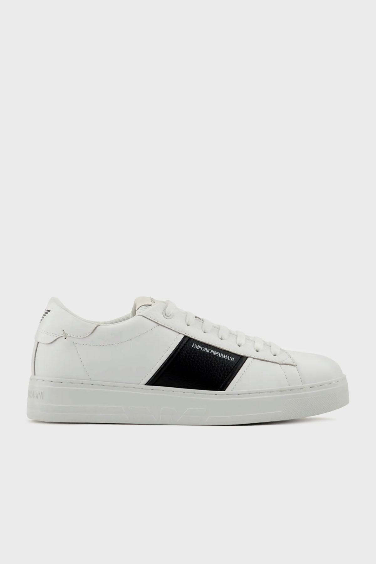 Emporio Armani Logolu Hakiki Deri Sneaker Erkek Ayakkabı EM003701 AF18017 MZ021 BEYAZ-SİYAH