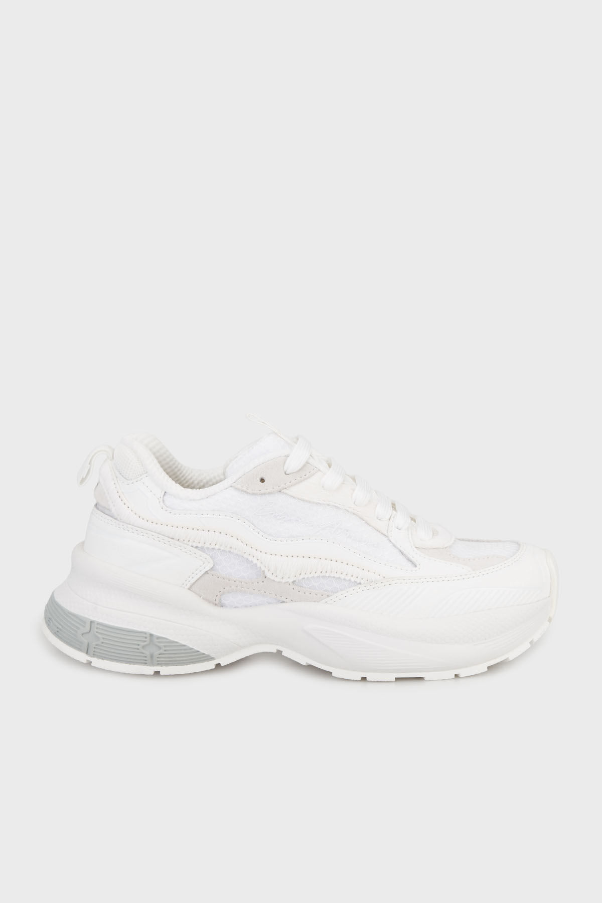 Emporio Armani Logolu Kalın Taban Sneaker Kadın Ayakkabı EW003056 AF23366 U0006 BEYAZ