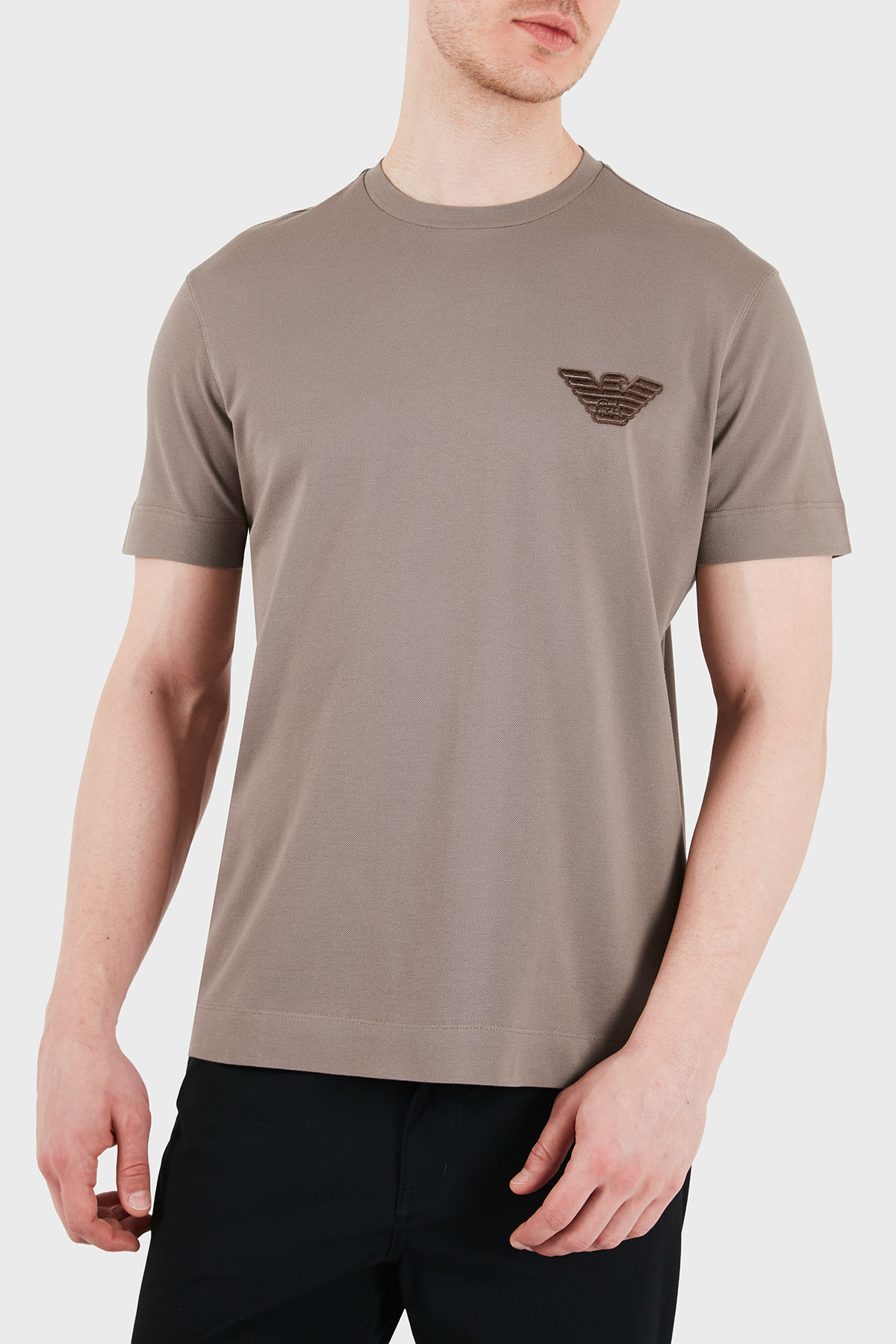 Emporio Armani Logolu Pamuklu Regular Fit Bisiklet Yaka Erkek T Shirt EM002832 AF12955 U6189 KAHVE