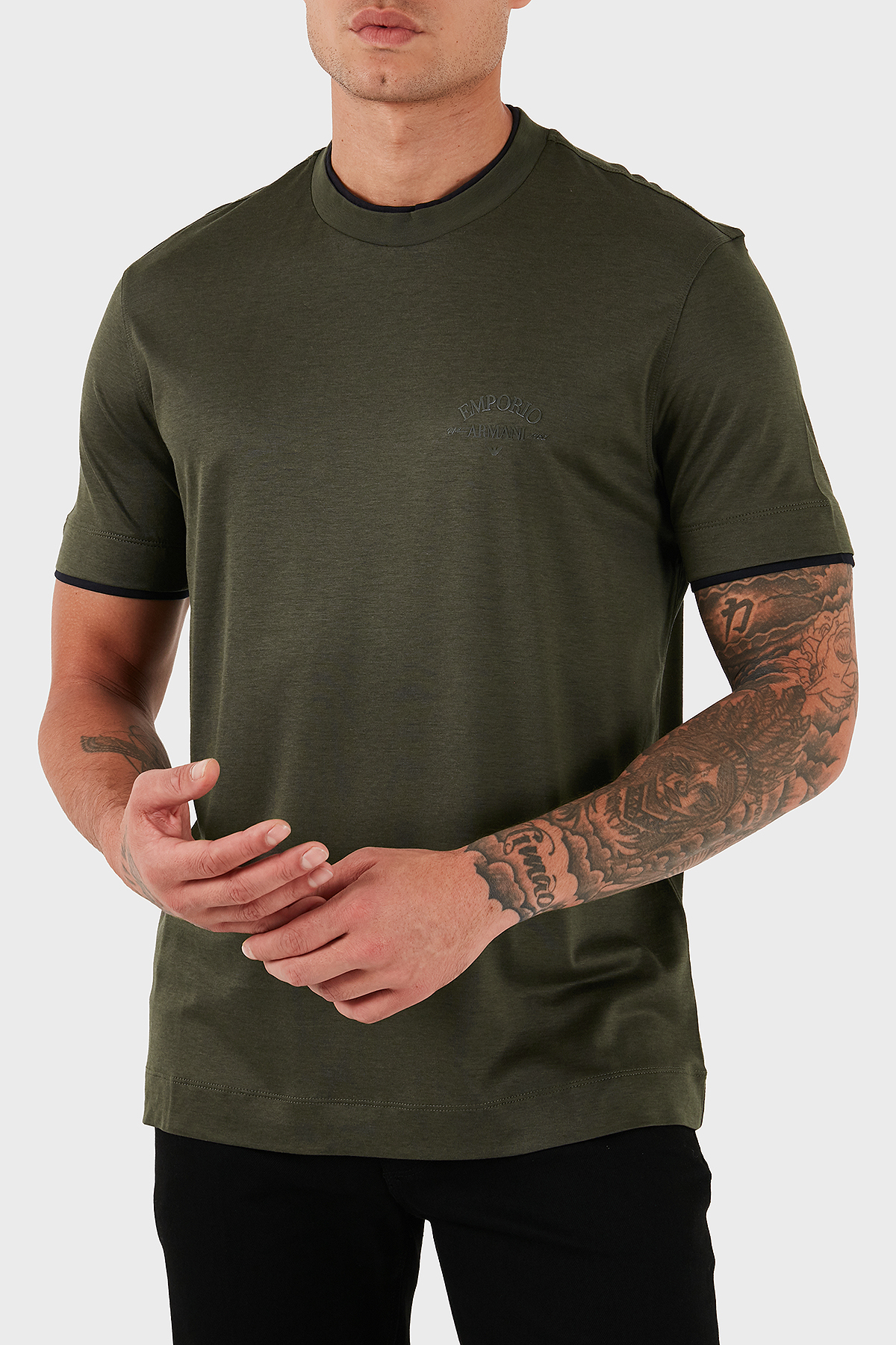 Emporio Armani Logolu Pamuklu Regular Fit Bisiklet Yaka Erkek T Shirt EM002939 AF18312 U8120 HAKİ