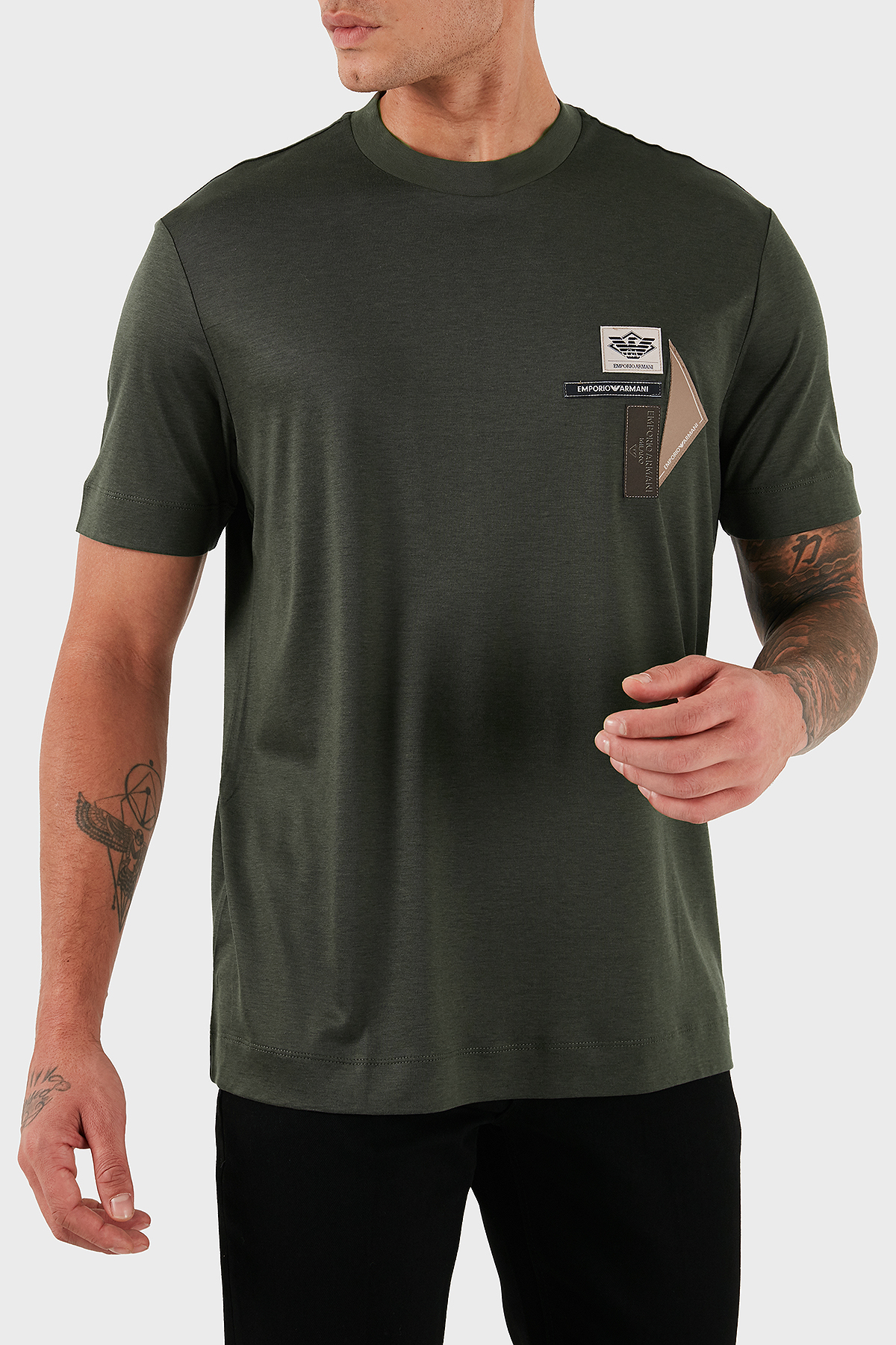 Emporio Armani Logolu Pamuklu Regular Fit Bisiklet Yaka Erkek T Shirt EM002959 AF18312 U8120 HAKİ