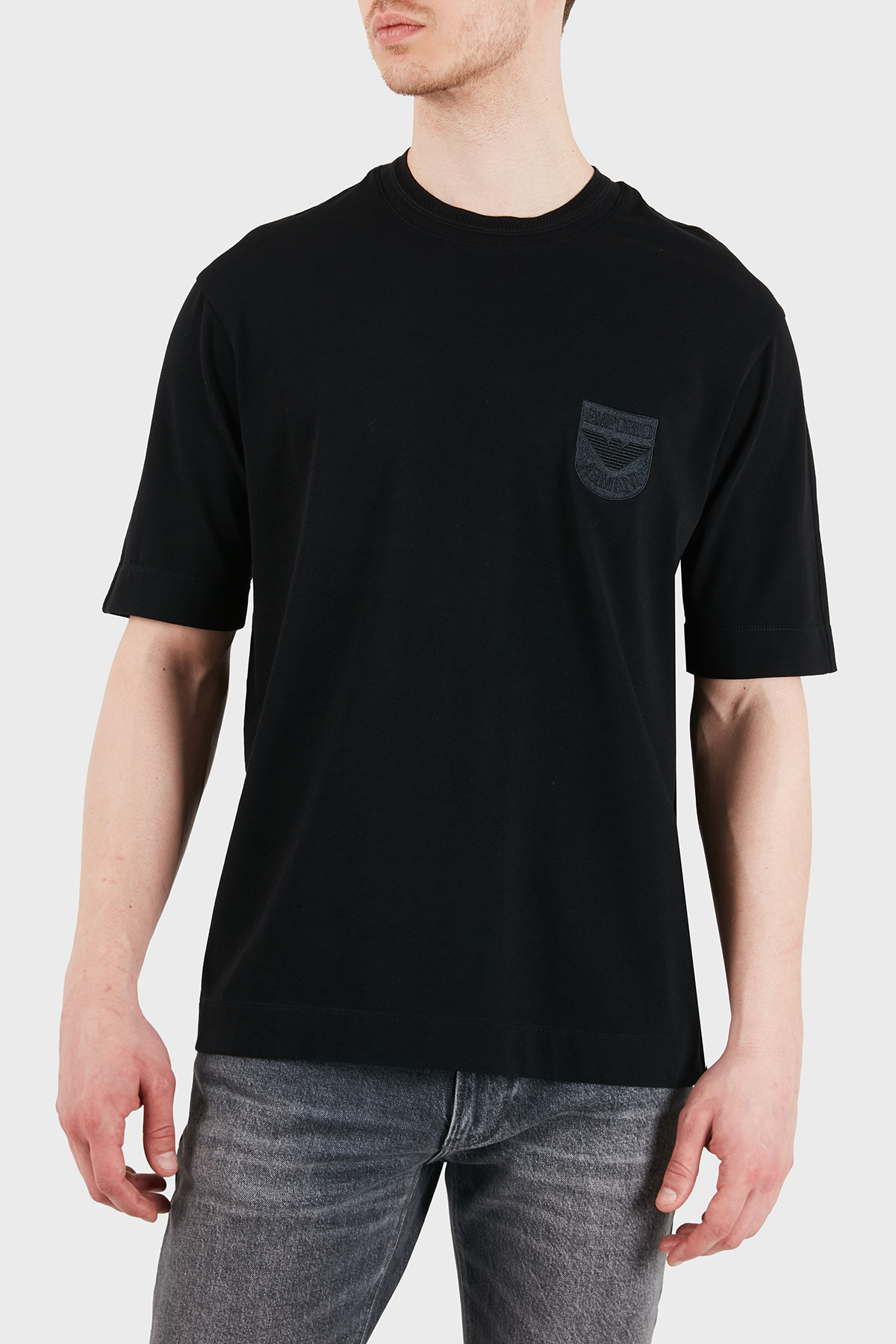 Emporio Armani Logolu Pamuklu Regular Fit Bisiklet Yaka Erkek T Shirt EM005247 AF13715 UC001 SİYAH