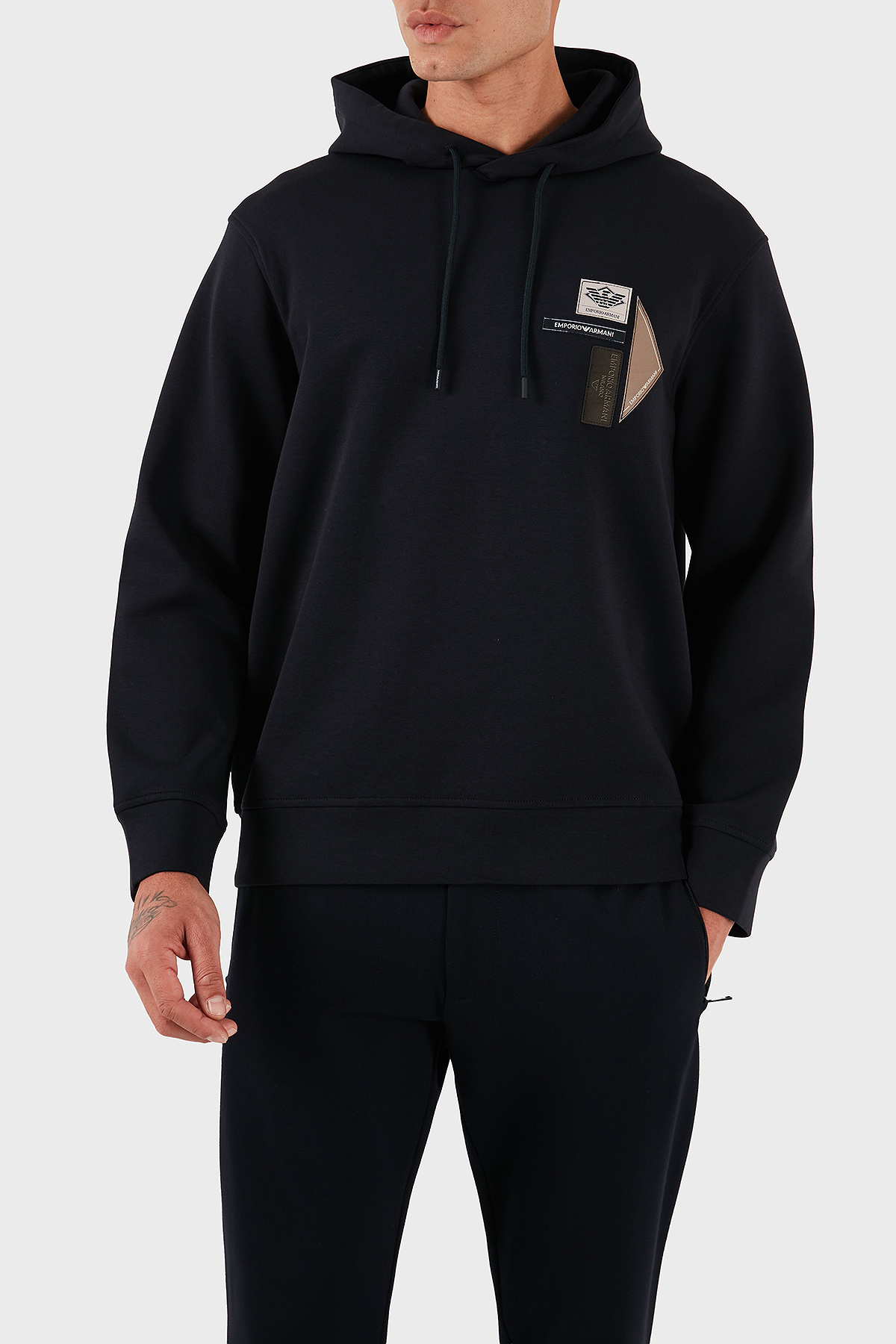Emporio Armani Logolu Pamuklu Regular Fit Kapüşonlu Erkek Sweat EM003587 AF10013 UB118 LACİVERT