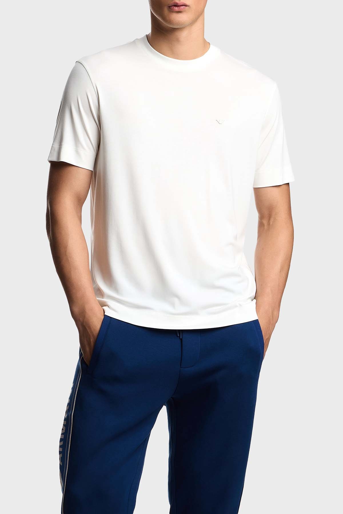 Emporio Armani Logolu Regular Fit Bisiklet Yaka Erkek T Shirt EM002996 AF13721 U0003 BEYAZ